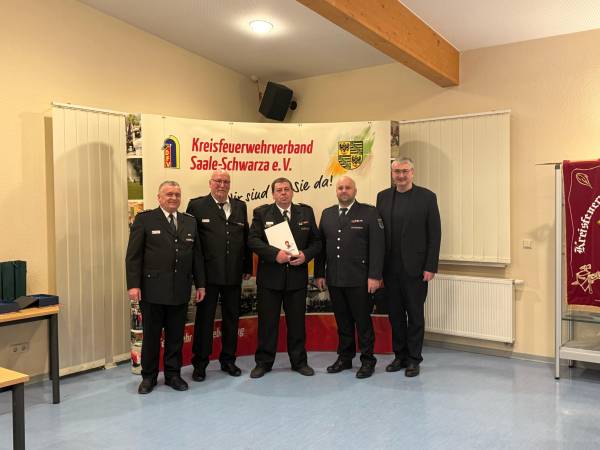 Verbandsversammlung des Kreisfeuerwehrverbands – Rückblick und personelle Veränderungen_WhatsApp Bild 2025-02-21 um 22.26.33_8e857197.jpg